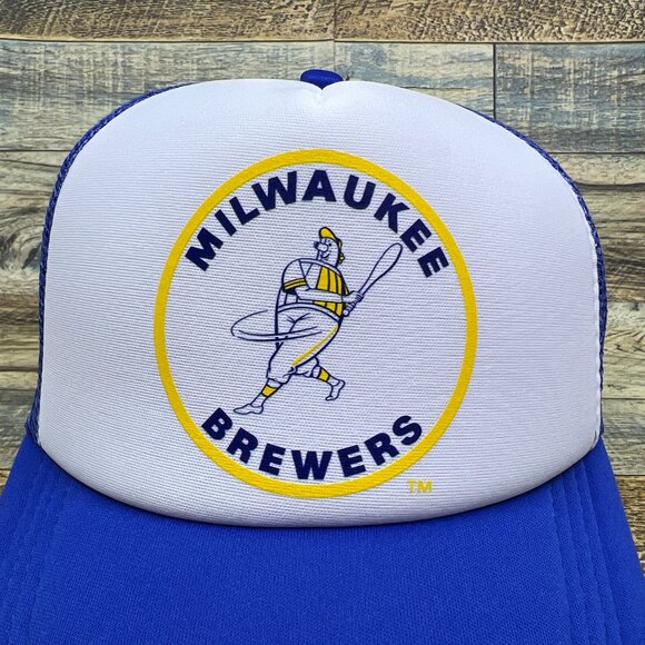 Milwaukee Brewers Mens Trucker Hat Blue Snapback 1970 Vintage Logo Baseball Cap - Picture 2 of 5